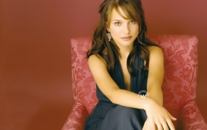Natalie Portman Latest Hot Wallpapers
